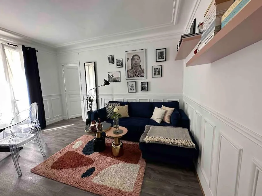 Coeur De Paris, Pres Tour Eiffel Apartment *
